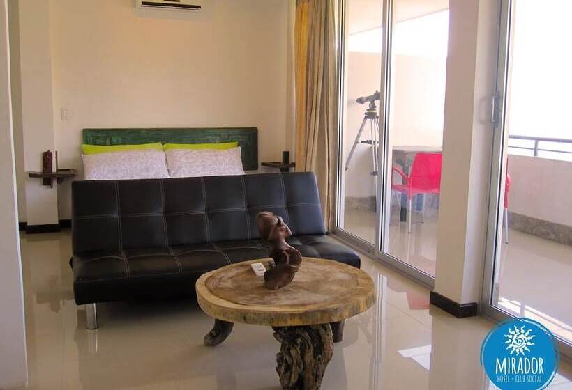 هاستل Tnt Mirador