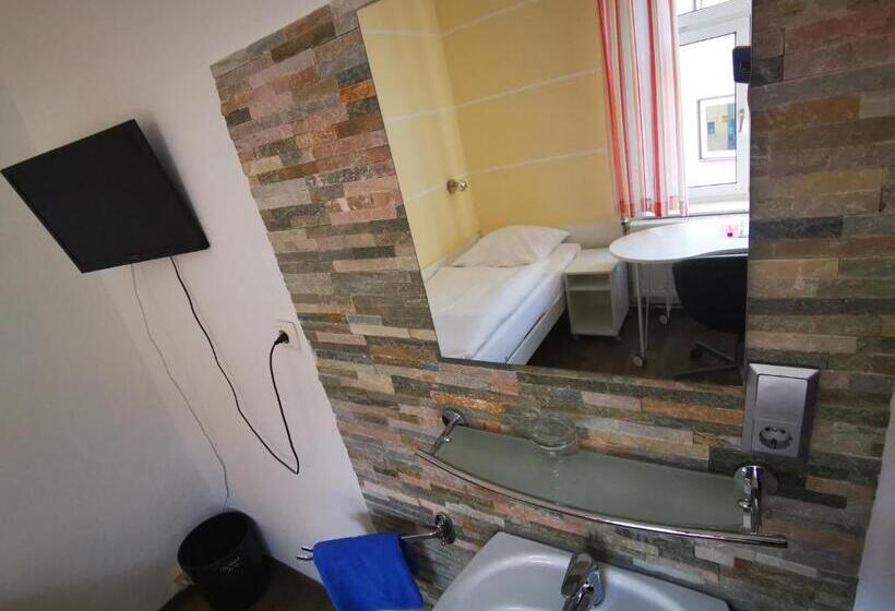 City Hostel