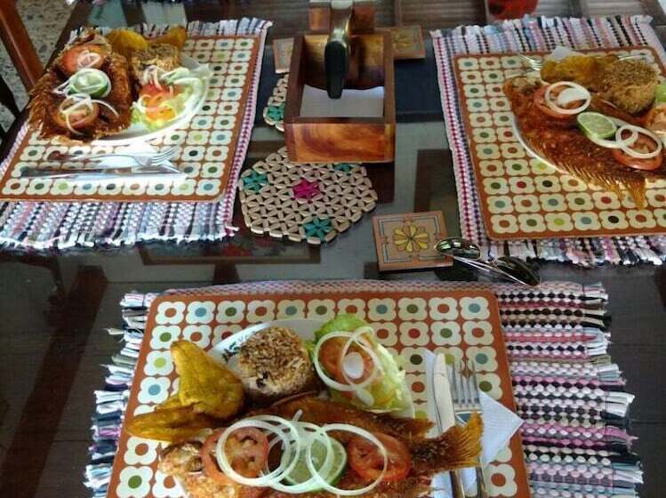 هتل Boutique Casa Berastegui