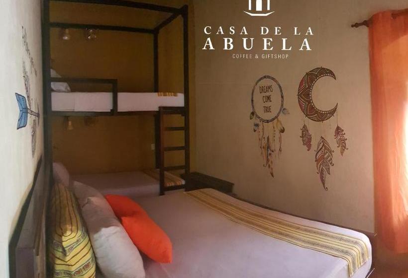 هتل Casa De La Abuela