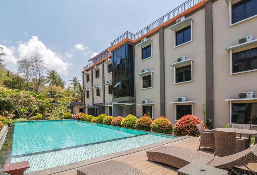 هتل Senggigi Villas