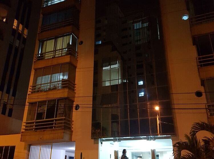 Apartamento Amoblado Pinares