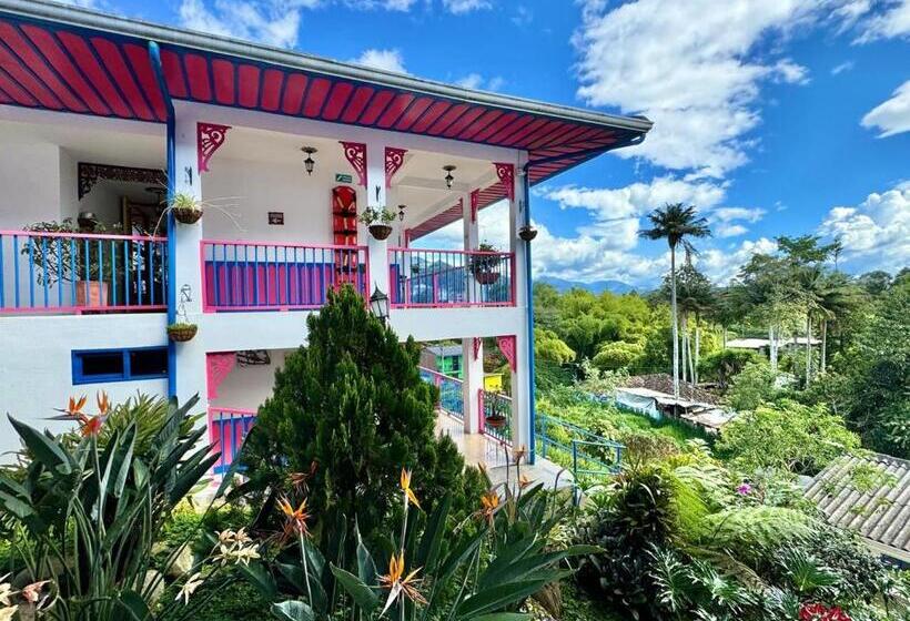 مسافرخانه El Jardin