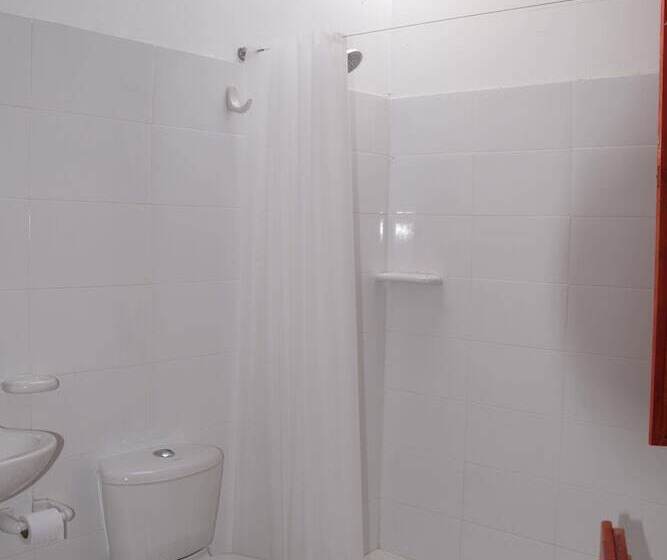 مسافرخانه Finca San Rafael   Cafe Y Cacao