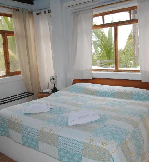 Hostal Galapagos By Bar De Beto