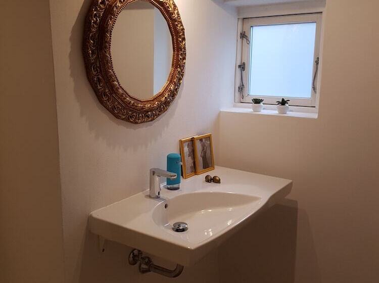 پانسیون Koege Guesthouse