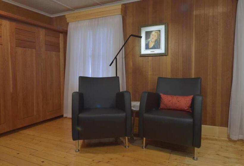 مبيت وإفطار Auberge à La Chouenne