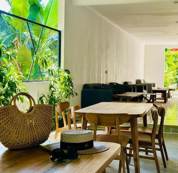 مبيت وإفطار Kuta Garden