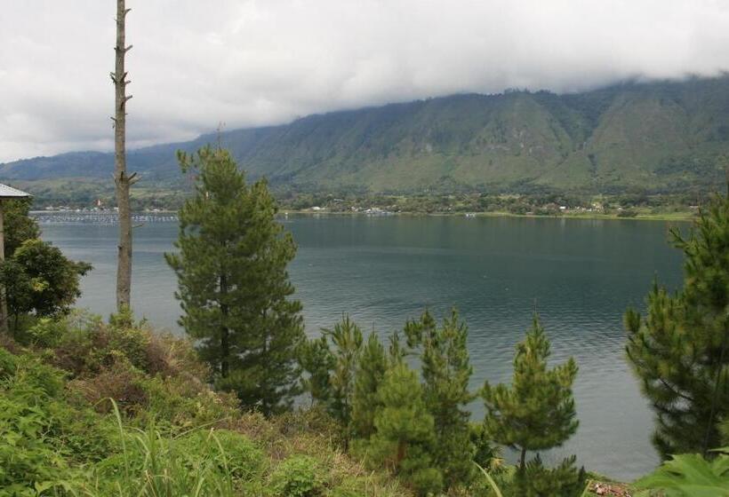 هتل Pandu Lakeside  Tuktuk