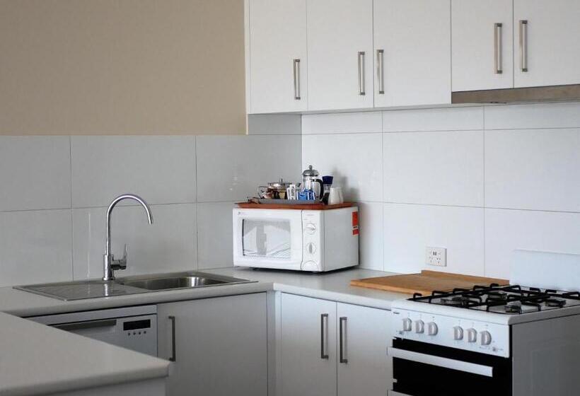 מוטל Parkview Motor Inn And Apartments