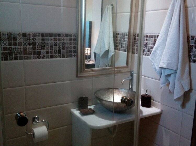 Pension Villa Koronios