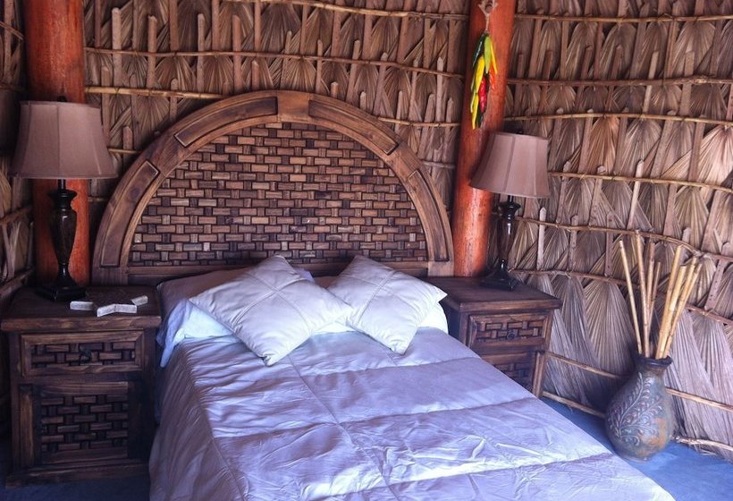 فندق صغير Mayan Village Beach Front