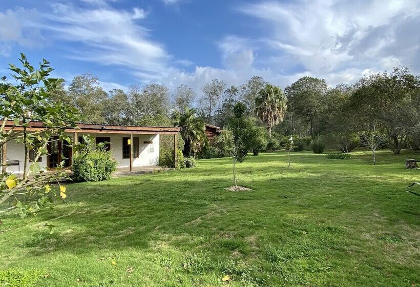 تختخواب و صبحانه Bella Manga Country Escape