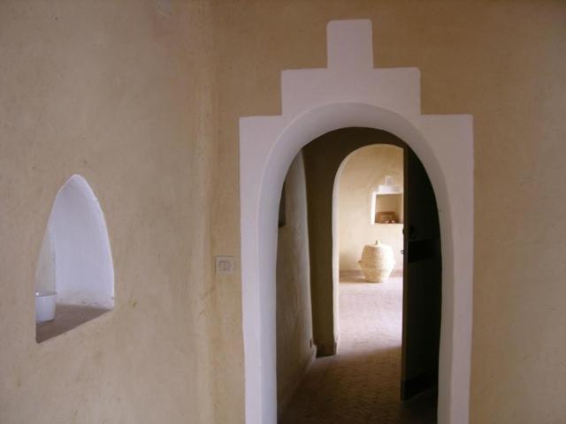 تختخواب و صبحانه Dar Zahia