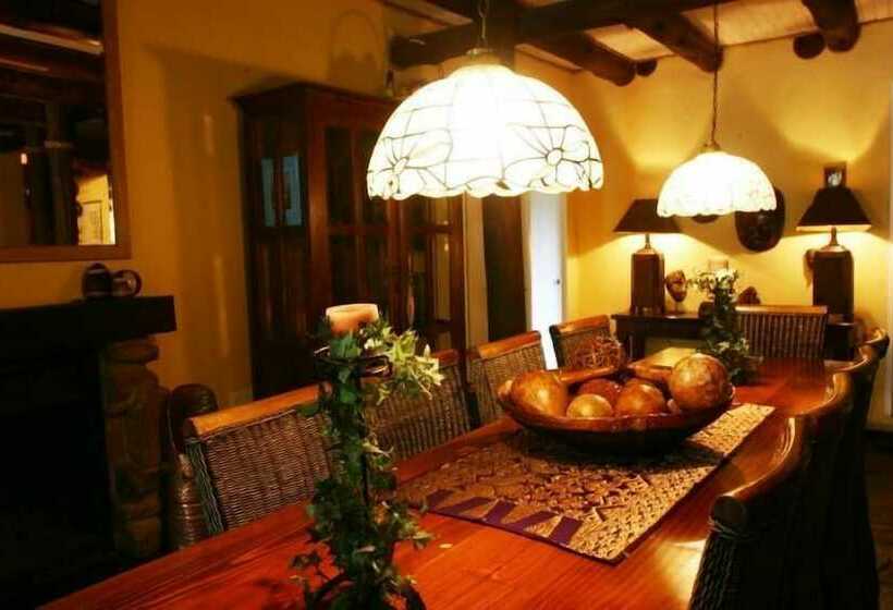 펜션 Gunyatoo Trout Farm & Guest Lodge