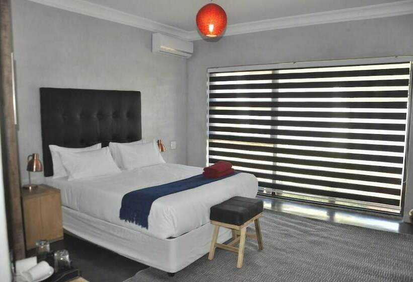 مبيت وإفطار Anisa Guesthouse