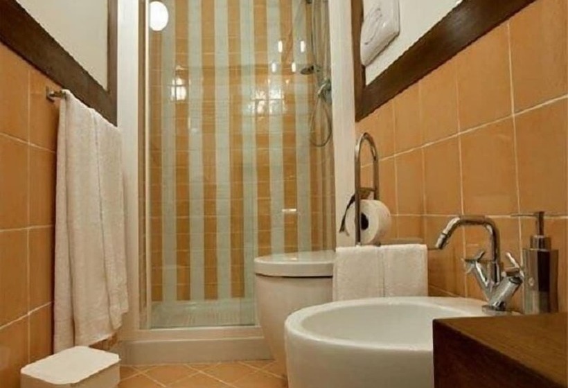 تختخواب و صبحانه La Casa Di Donn'amelia