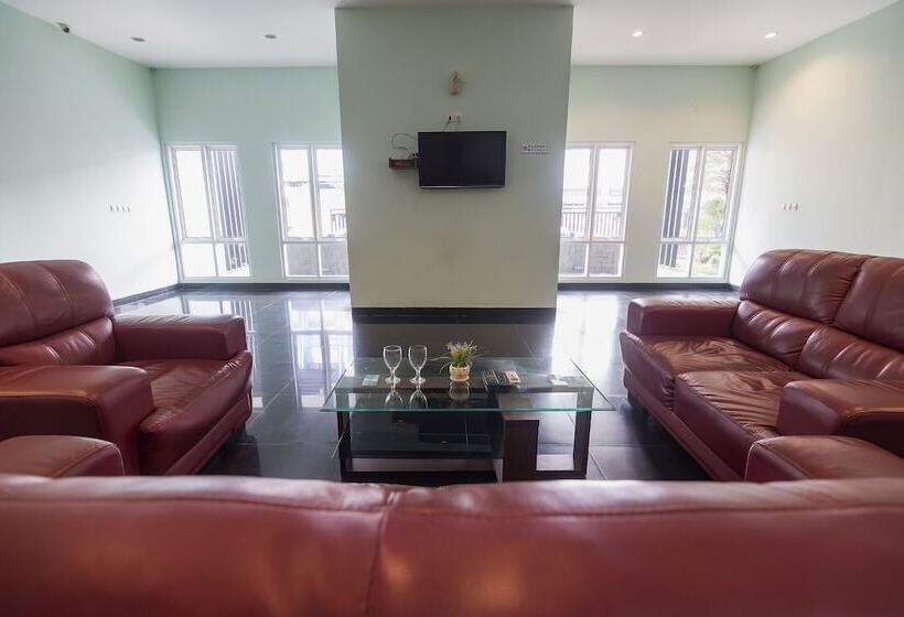 فندق Appartel Cempaka By Oyo Rooms