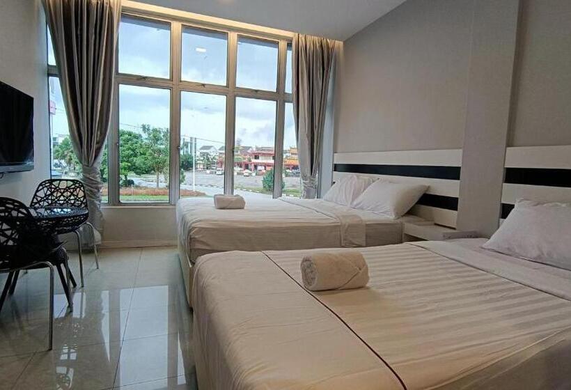 هتل Lea Guest House & Cafe Lukut