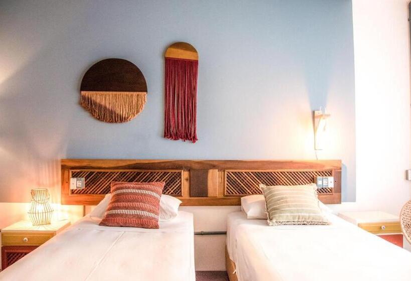 בית מלון כפרי Selina Floripa