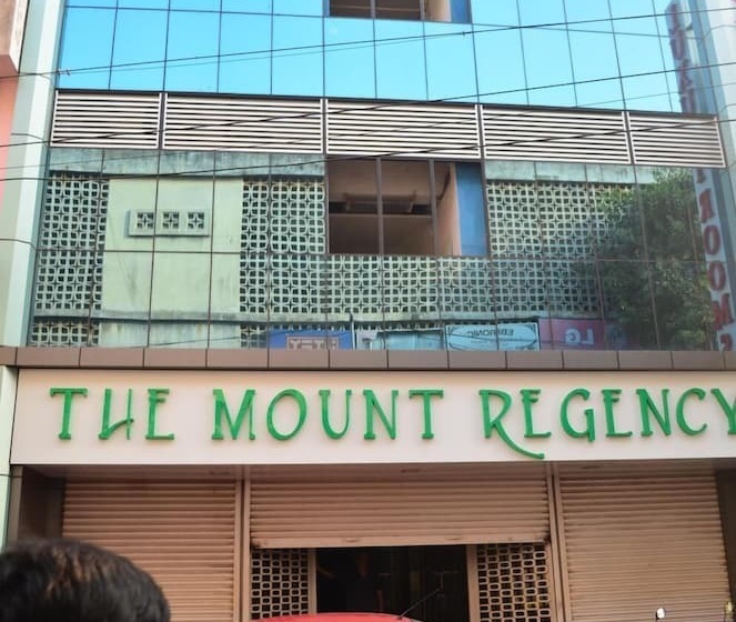 هتل The Mount Regency
