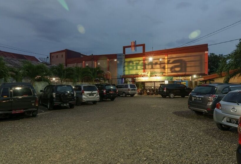 پانسیون Reddoorz Syariah Near Fort Marlborough