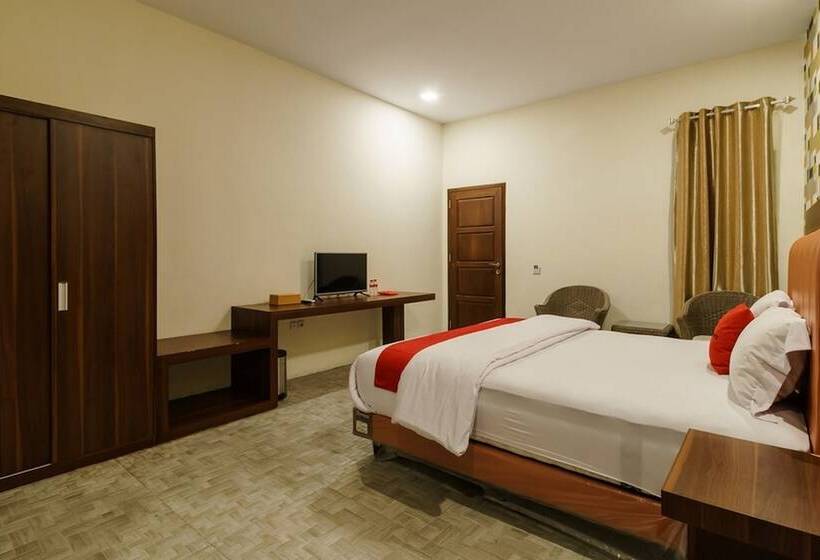 پانسیون Reddoorz Syariah Near Fort Marlborough