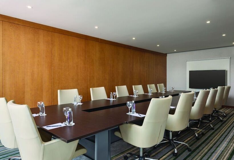Vivid Jeddah Hotel, A Member Of Radisson Individuals