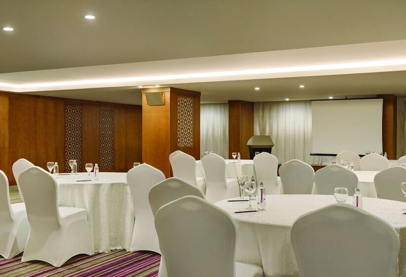 Vivid Jeddah Hotel, A Member Of Radisson Individuals