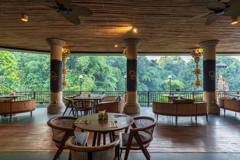 Отель Aksari Luxury Resort & Spa Ubud By Ini Vie Hospitality