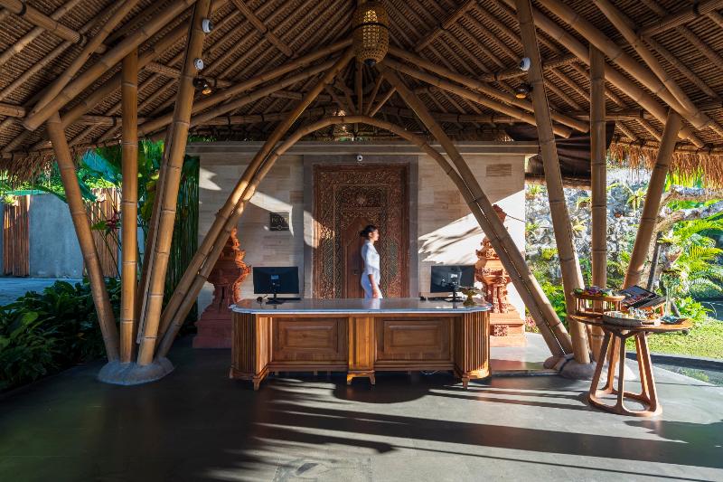 Отель Aksari Luxury Resort & Spa Ubud By Ini Vie Hospitality