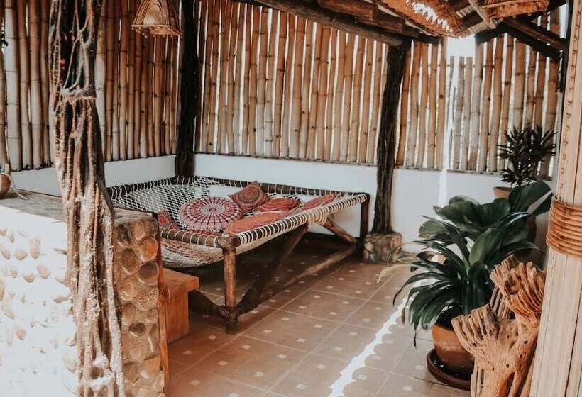 هتل Casa De Olas Boutique