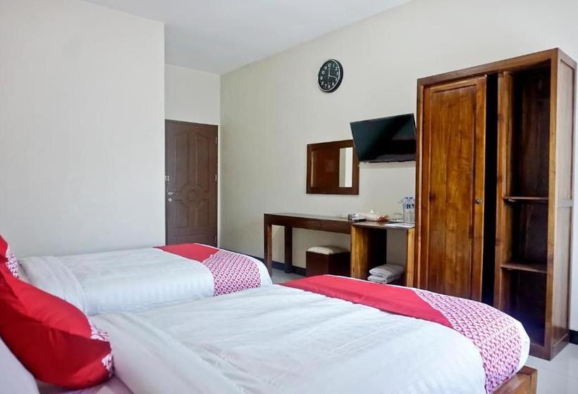 هتل Tirta Kencana Syariah By Oyo Rooms