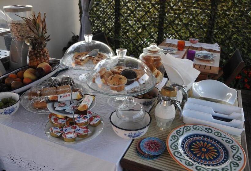 تختخواب و صبحانه La Casa Di Luna