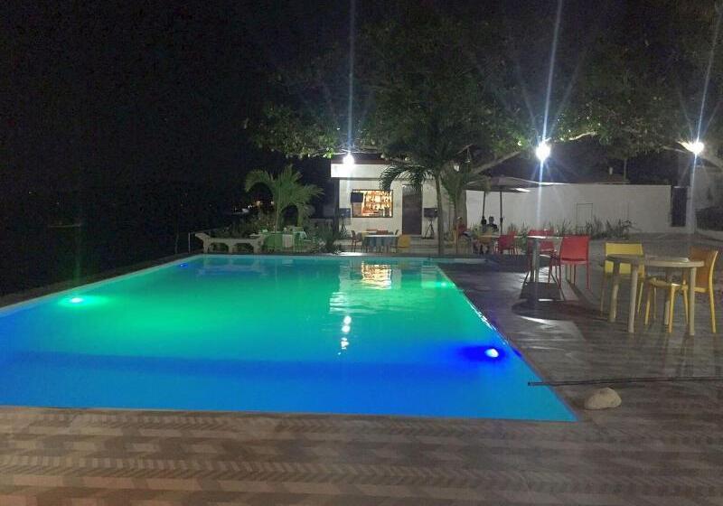 Отель Bentrina Diving Resort