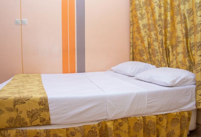 هتل Finesse Ntumba