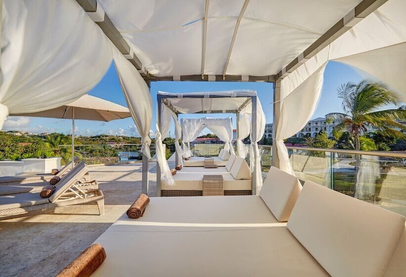 هتل Royalton Grenada, An Autograph Collection Allinclusive Resort