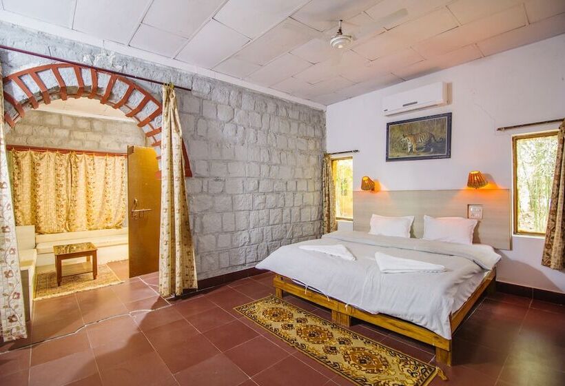 Jungle King Resort