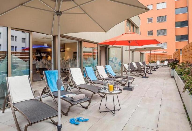 בית מלון כפרי Alex