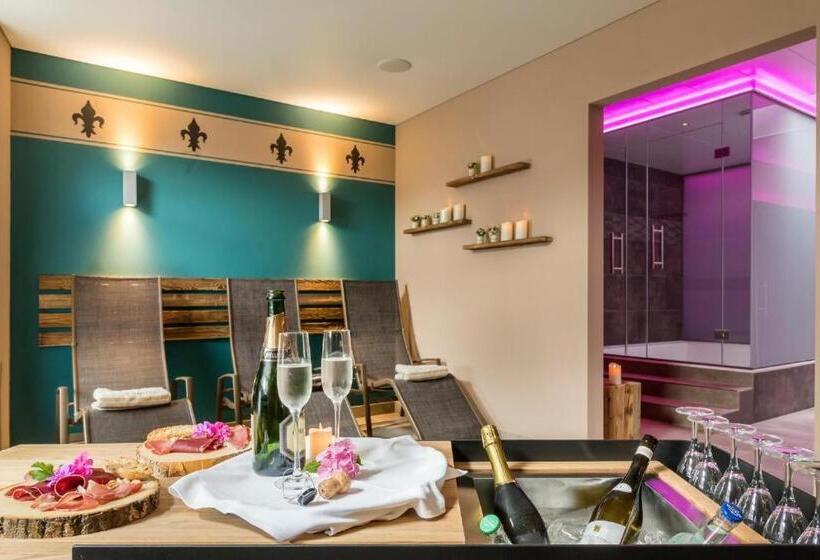 בית מלון כפרי Alex