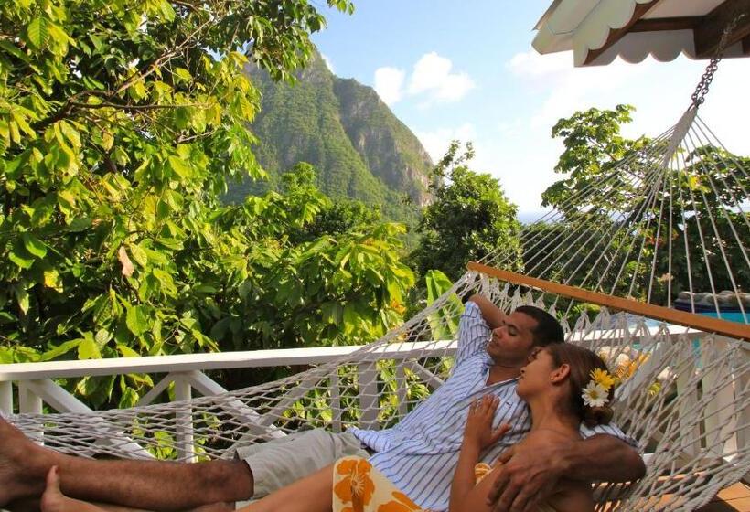 هتل Stonefield Villa Resort