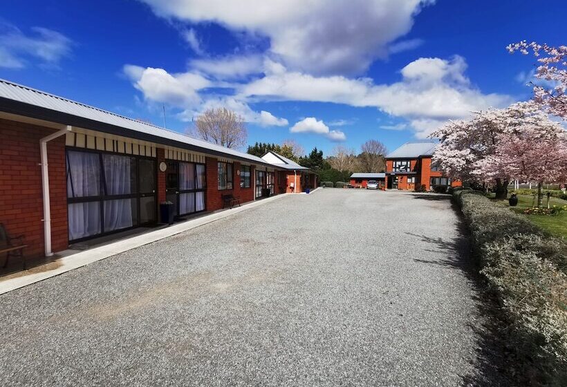 Broadview Motel