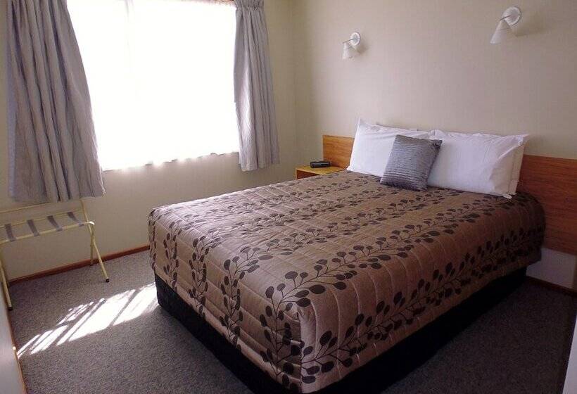 Broadview Motel