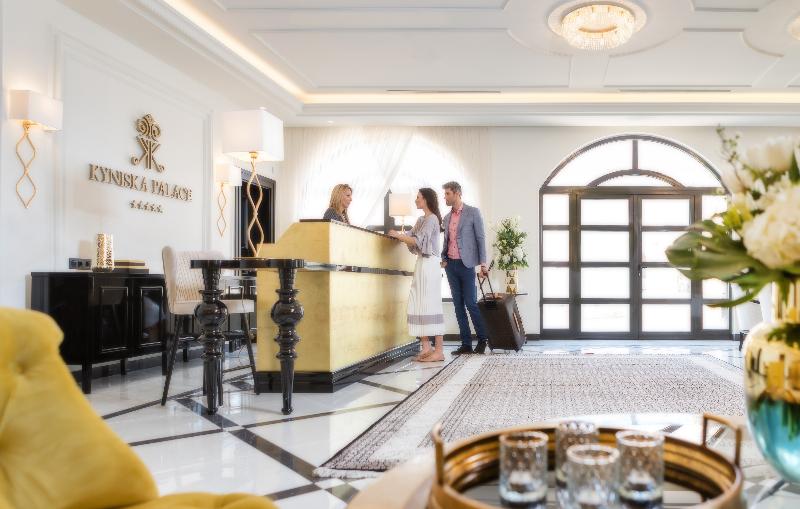 酒店 Kyniska Palace Conference & Spa