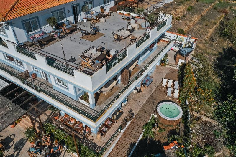 هتل Mute Hostel Milfontes