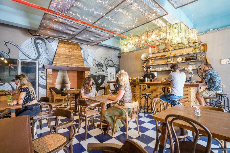 هتل Mute Hostel Milfontes