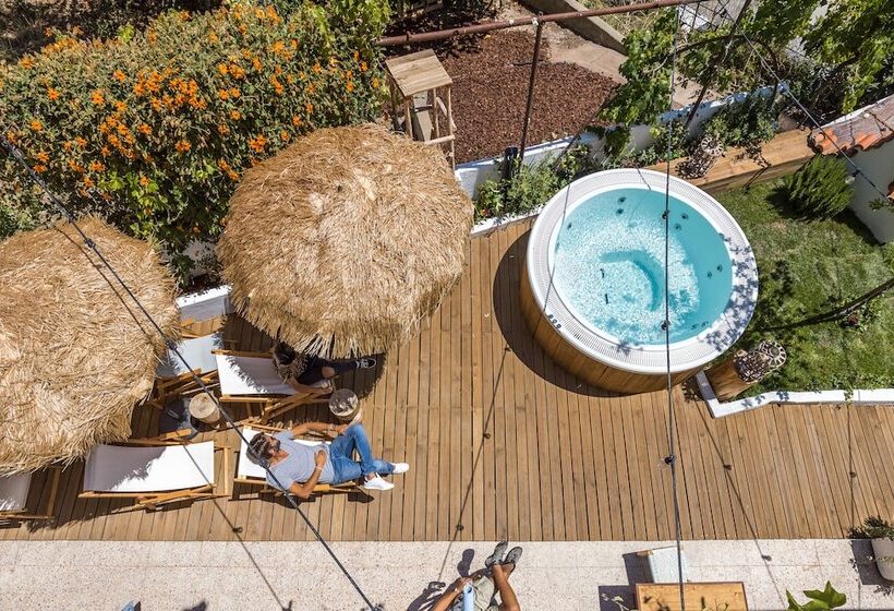 هتل Mute Hostel Milfontes