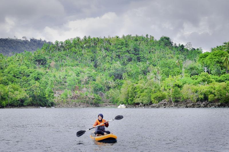 تختخواب و صبحانه The Hawk's Nest Resort