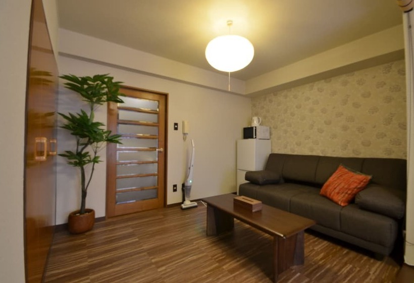 בית מלון כפרי Alphabed Takamatsu Marugamemachi