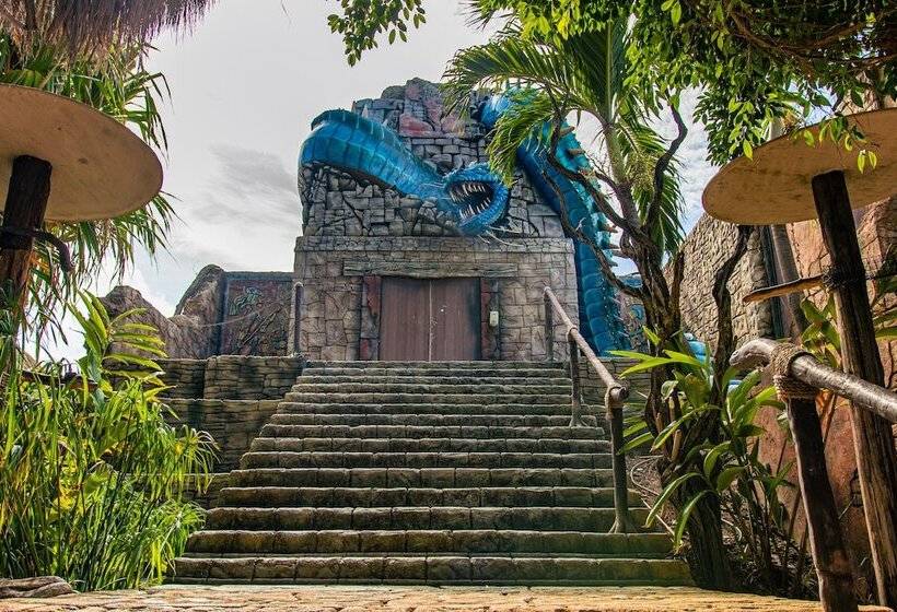 هتل Amazonia   The Jungle Experience Resort